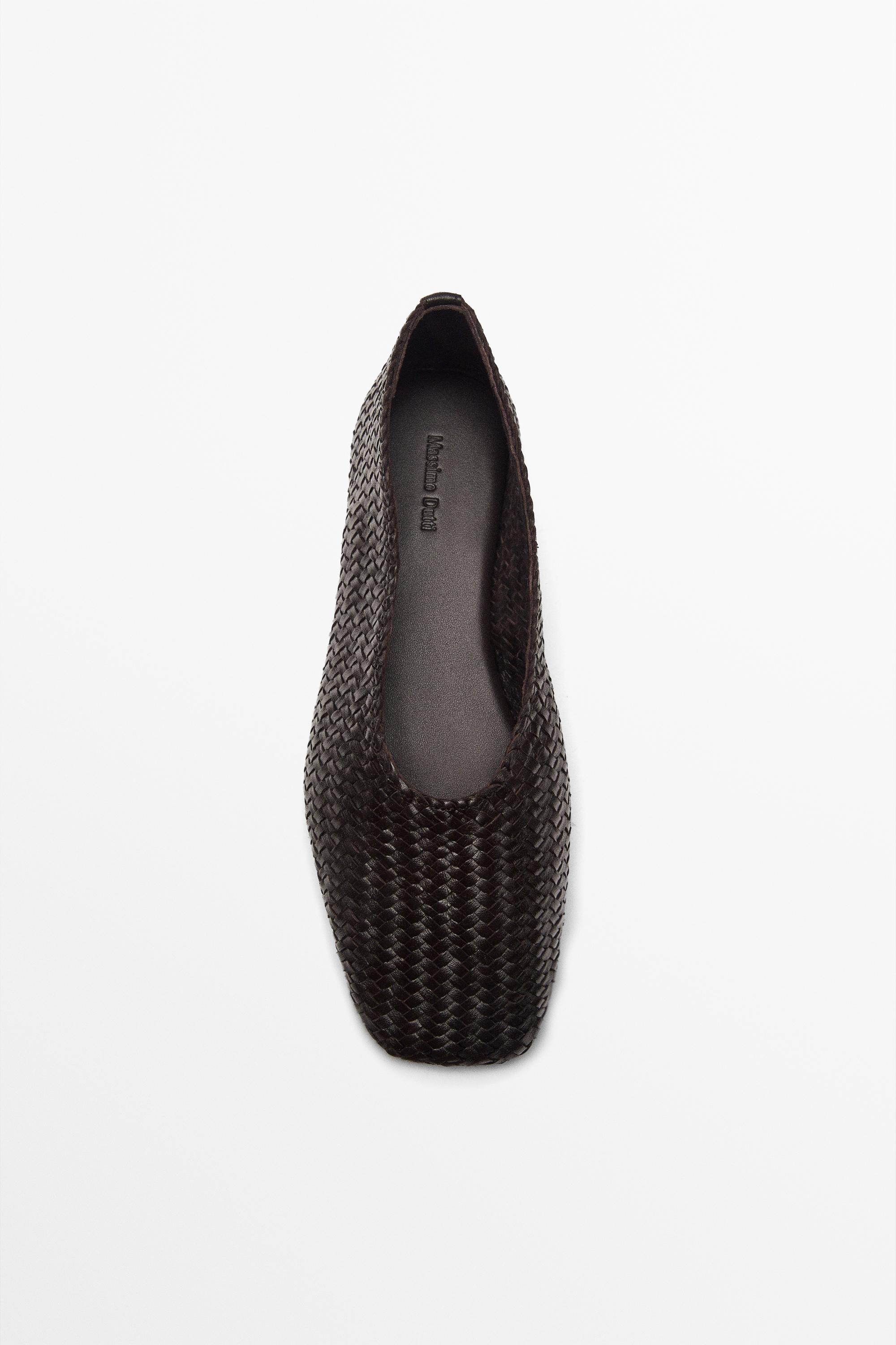 Ballerine en cuir tressé